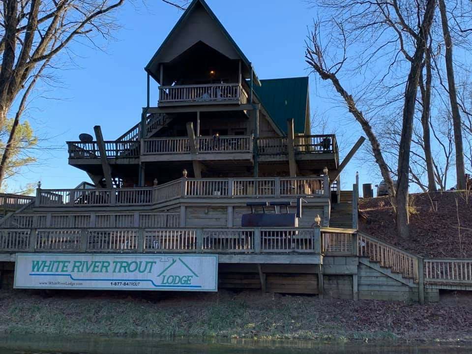 White River, Arkansas Fly Fishing Lodge – Got Fishing